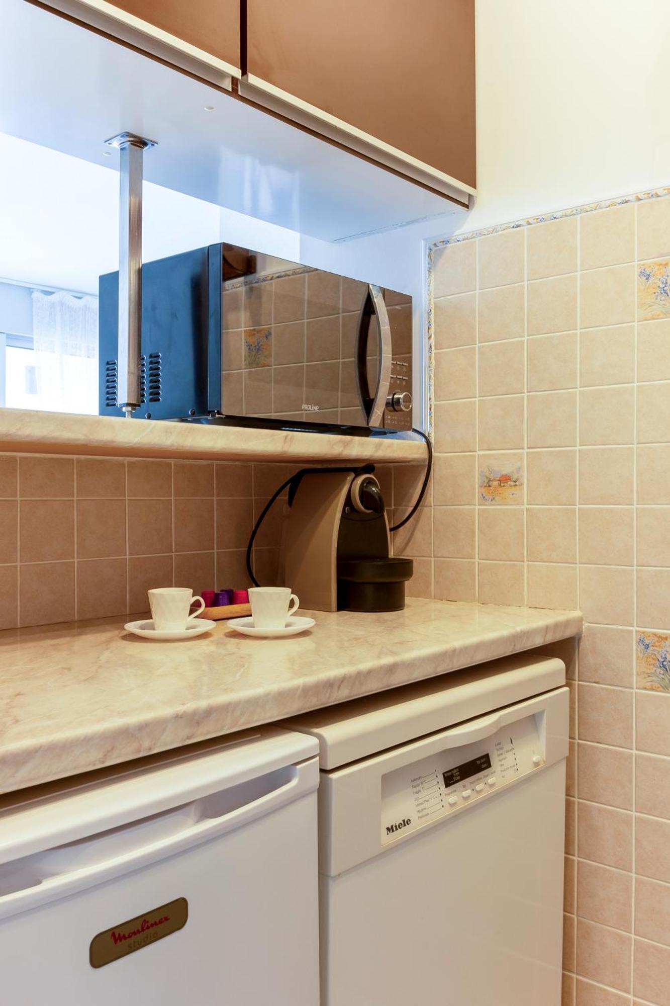 Chez Edouard 362 - Superbe Appartement En Premiere Ligne De La Plage Λα Γκραντ-Μοτ Εξωτερικό φωτογραφία